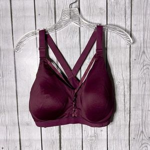 Victoria Sport VS burgundy incredible lightweight  bra size 36D